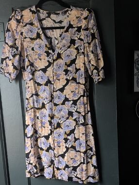 Vero moda Floral Button-Front Women’s Dress in Black, Lavender & Cream